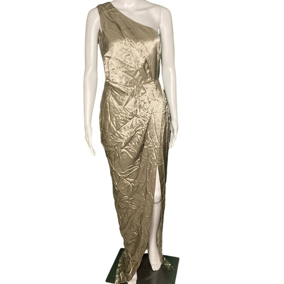 NWT Sau Lee Preston Silver Gown - Sz 4 - Picture 3 of 7